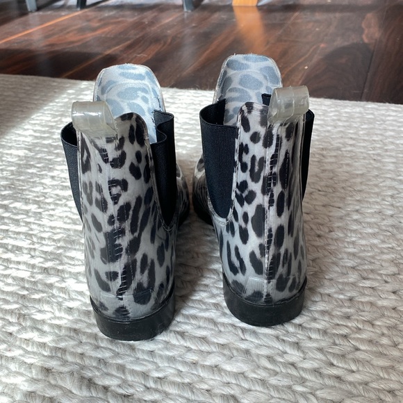 Nine West leopard print short rainboots - Picture 3 of 6